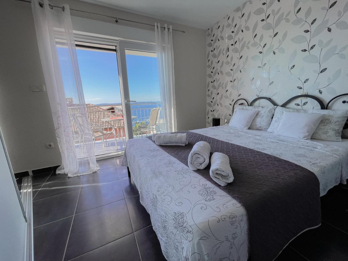 Ferienhaus Ivanka Apartment Трогир Екстериор снимка
